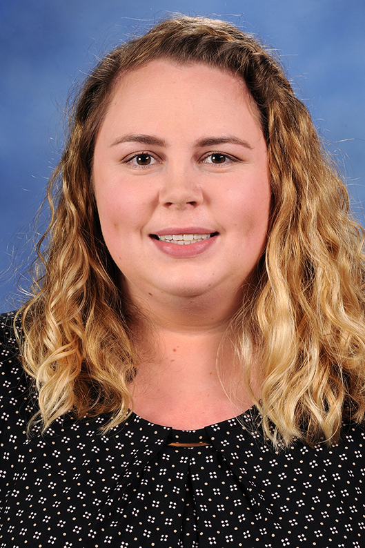 Headshot of Dr. Kendra Zelachowski
