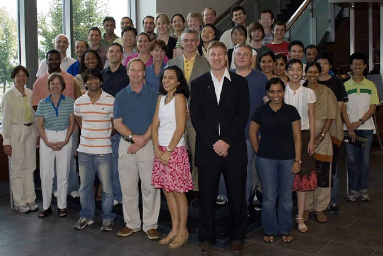 Center for Retrovirus Research Group Members in college lobby in 2008