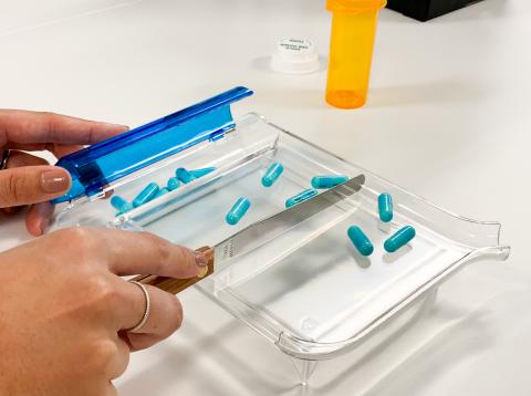 photo of antibiotics being measured in the lab